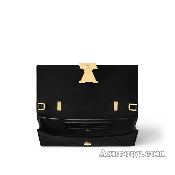 ルイヴィトンカーフレザーウォレット オン チェーン･カプシーヌショルダーバッグ  M12143ブラック